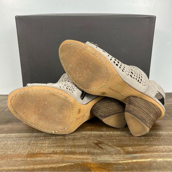 Vince Camuto Derechie Storm Grey Suede Heeled openBooties- Size 8.5 - Picture 5 of 6